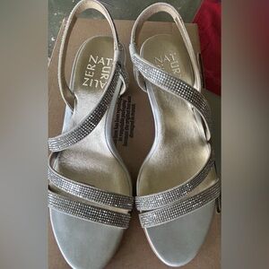 NWOT- Naturalizer Metallic/ Rhinestone Strappy Heels - Size 5